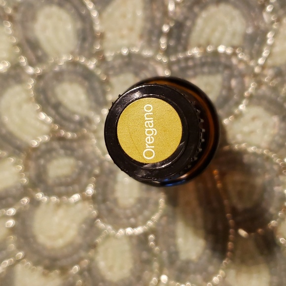 Oregano Essential Oil by Do Terra - 15mL Bottle - Picture 3 of 5